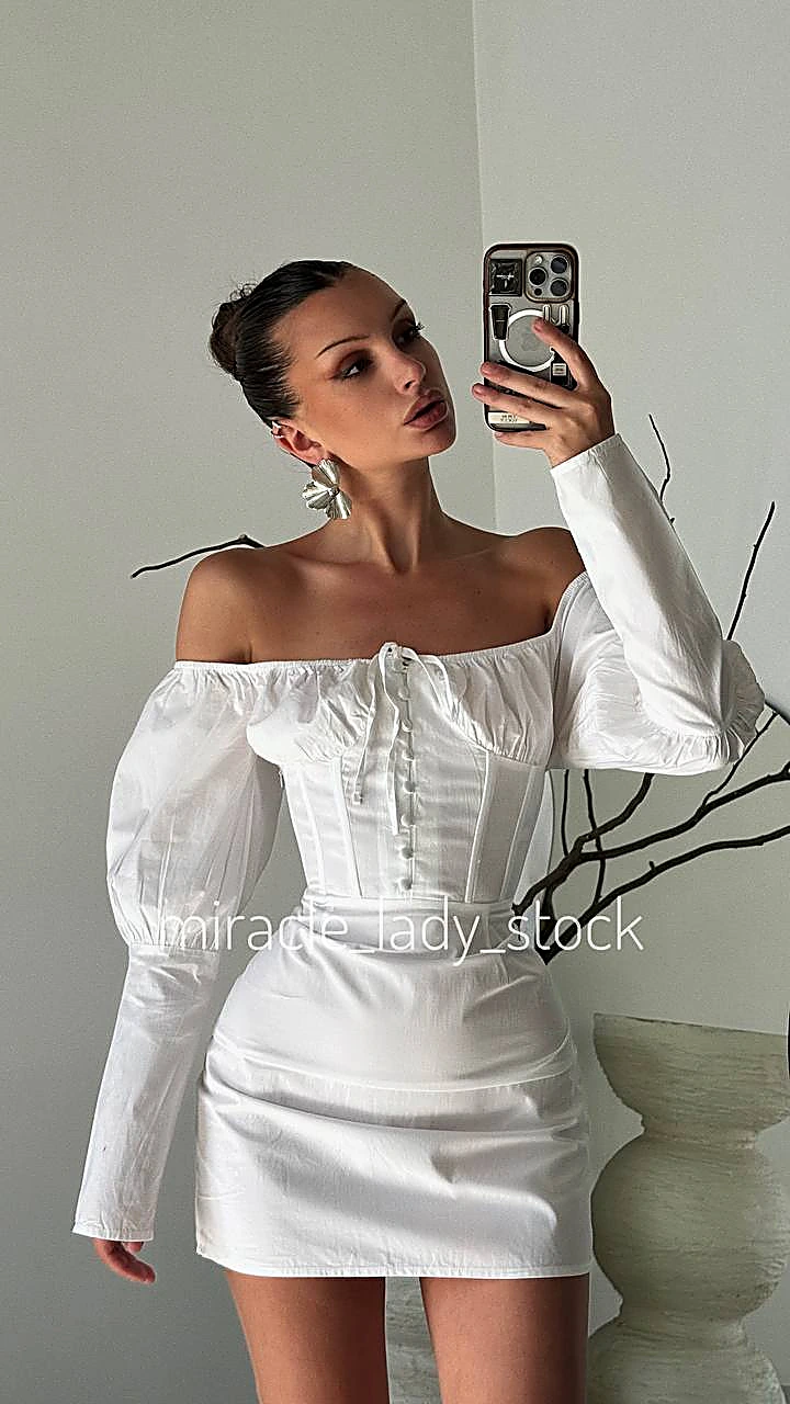 Біла котонова корсетна сукня сорочка
